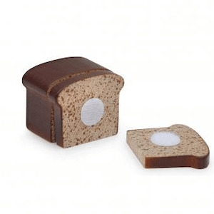 Erzi Germany: Erzi Wooden Bread to Cut