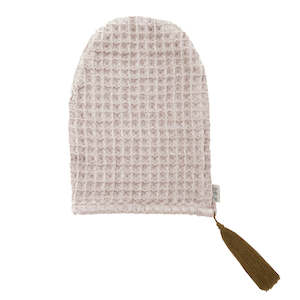 Numero 74: MARKET DAY - Numero 74 Bath Glove | Powder