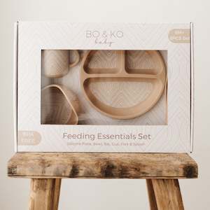 Te Reo Maori: Essentials Feeding Set | Tan