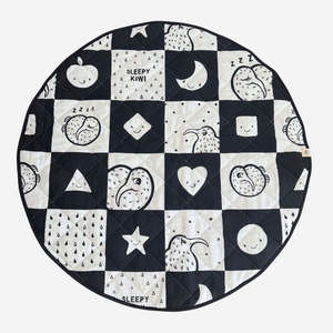 Gift Baby: Quilted Playmat | Sleepy Kiwi