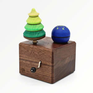 Mader Music Box with Tree Top & Luna Starry Sky Turn Top