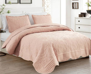 Products: Dusty Pink/peach Luxury Bedspread
