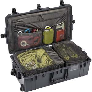 Pelican Cases: Pelican Cases - 1615TRVL Air Case - Internal dimensions: 752 x 394 x 238 mm.