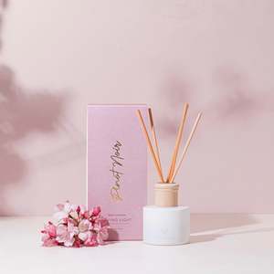 Home Fragrance: Pinot Noir Reed Diffuser