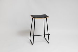 Bar Stools: Ned Barstool Black/Oak