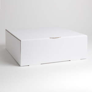 Corrugated Cake Boxes: Corrugated White Cake Box 12x12x4 Inch (305x305x102mm) (Each)