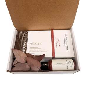 All: A sweet note gift box