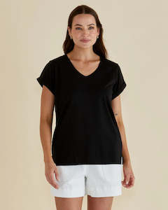 Betty Basics: Betty Basics Ayla V-Neck Tee-Black