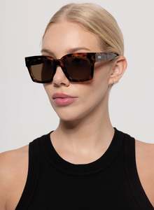 Otra Alba Tort/Brown Sunglasses