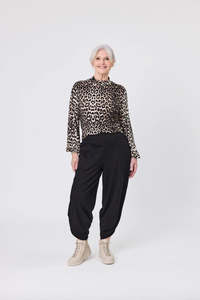 Lemon Tree: Lemon Tree Lenore Pant in Black