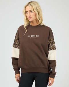 Jumpers: All About Eve Into the Wild Panel Crew Brown