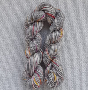Ageing Blooms 4ply 25gm Mini Lochanside Alpacas