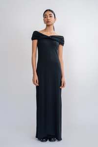 Mto Dresses: East Dress - Black