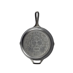 Skillets Seasoned Cast Iron: Cast Iron Sugar Skull Skillet 26cm