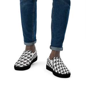 Footwear: Men’s slip-on canvas shoes