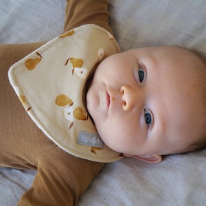 Autumn Winter 22: NEW Organic Dribble Bib