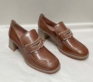 Loafers: Hispanitas Moccasin Milan Almond