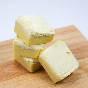 Granny Annies Lemon Meringue Fudge