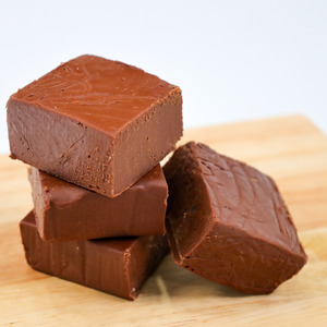 Fudge: Granny Annies Chocolate Fudge