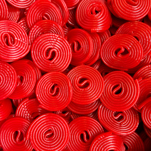 Licorice: Strawberry Wheels