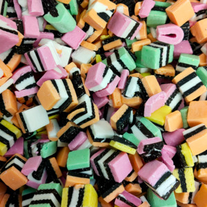 Licorice: Licorice Offcuts Seconds 500g (Manufacturer's Clearance)