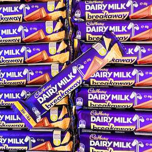 Seconds Lollies: DATED Cadbury Chocolate Bar Dairy Milk Breakaway 44g