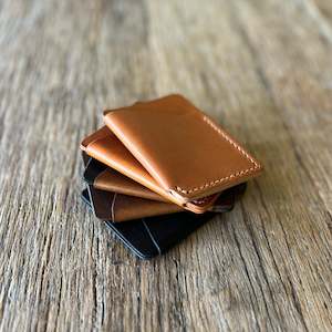 Wallets: The Wrap | Minimalist Cardholder Wallet