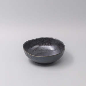 Made In Japan: Matte Black | Uneven Medium Bowl