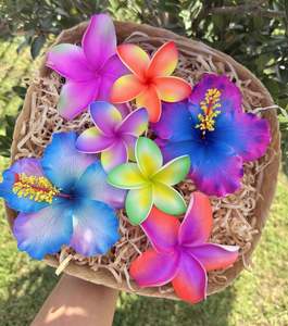 ISLAND BLOOM BASKET