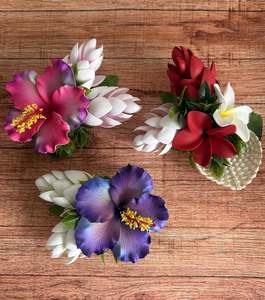 Seis And Flower Hair Clips: TROPICANA HAIRCLIP