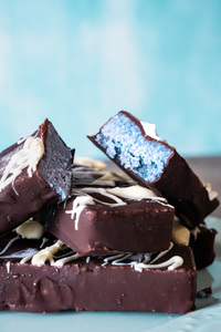 Raw Coconut Bars Lotta Love