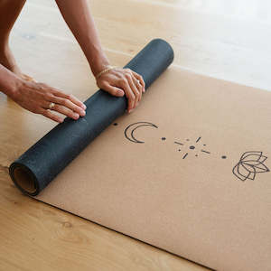 Frontpage: Warrior Yoga Mat