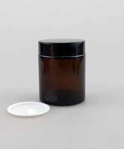 Products: Amber Glass Jar with Black Lid and Caska - 100g