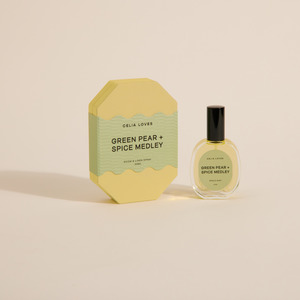 Celia Loves Room Linen Sprays: Green Pear & Spice Medley - Room Spray 50ml
