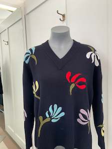 Tops 1: Beatrice jersey