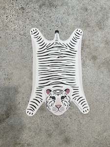 Home Decor: Podevache Snow tiger table place mat