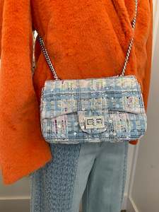 Accessories: Rich & Royal Crossbody Bag