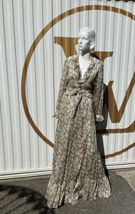 Sabina Musayev Luan Top