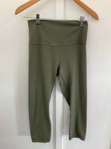 Lululemon 3/4 Leggings