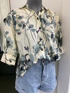 Clothing: Hannes Roether Shirt
