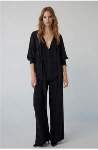 Tops: Zambesi