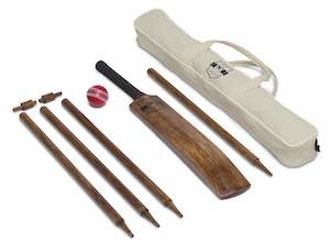 Outdoors: Backyard Cricket Set