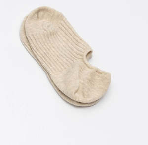Accessories: Elora Oat Socks
