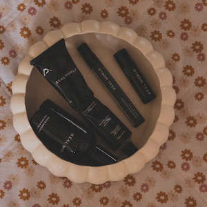 Fashion And Beauty: Real World Rest Hand Cream - 75ml