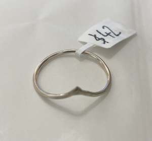 Single V Shaped Ring