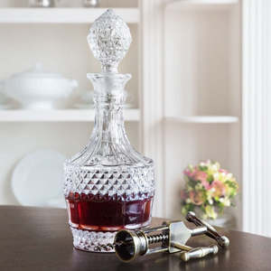 Glassware: Vintage Style Crystal Decanter