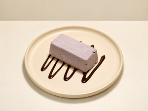 Dessert Menu: DR17 – TARO MOUSSE CAKE