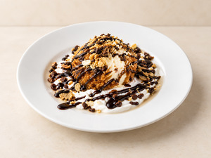 Dessert Menu: DR11 – FRIED ICE CREAM