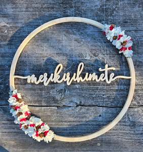 Wreaths: Christmas Wreath - 'Meri Kirihimete' ('Merry Christmas' in Te Reo Maori)
