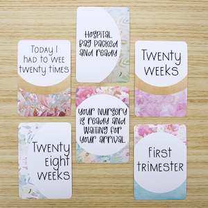 Light Floral Pregnancy Milestone Cards